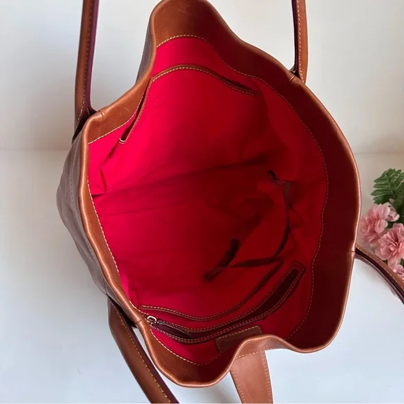 DOONEY & BOURKE Florentine Camel Leather Italian Logo Lock Tote - Picture 11 of 16